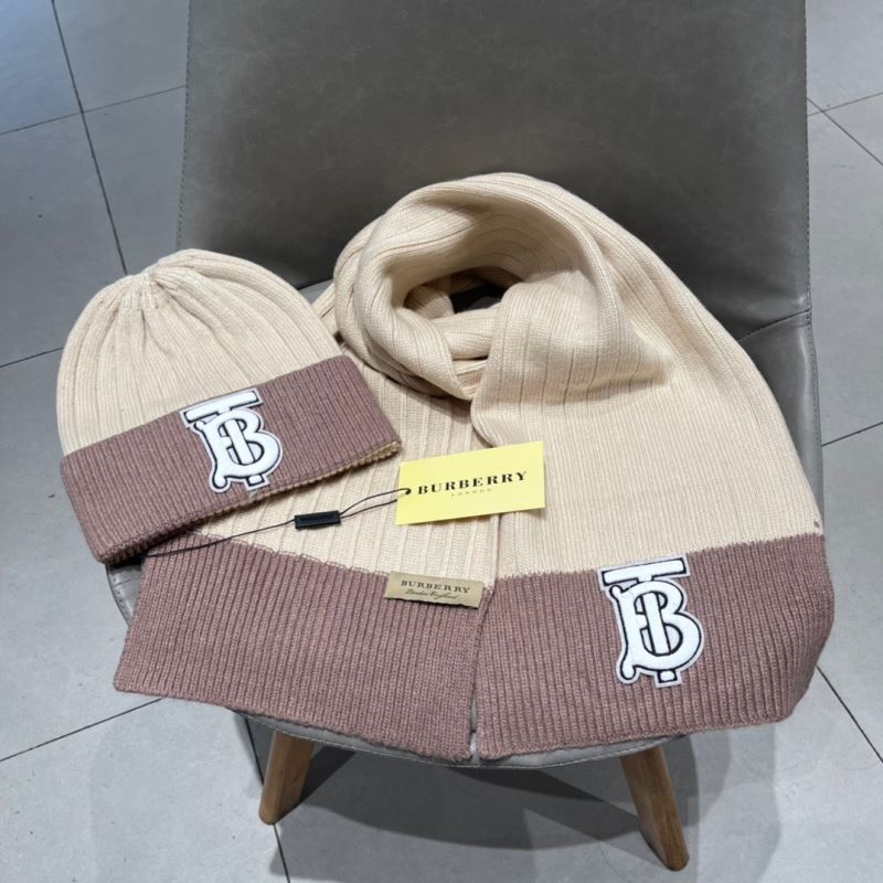 Burberry Caps Scarfs